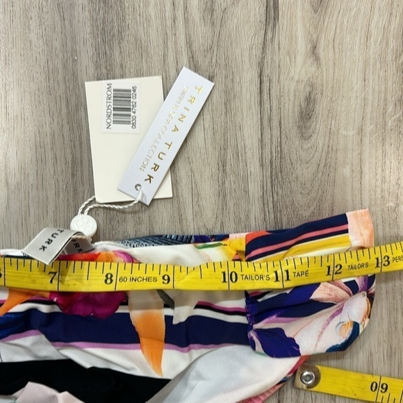 Trina Turk women's white treasure cove hipster bikini bottom size 10 NWT - Picture 7 of 7